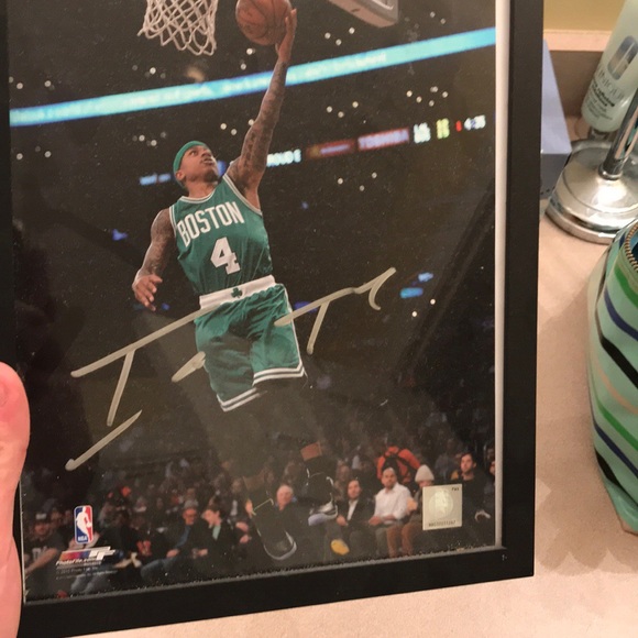 Signed autograph by Isiah Thomas - Picture 5 of 5